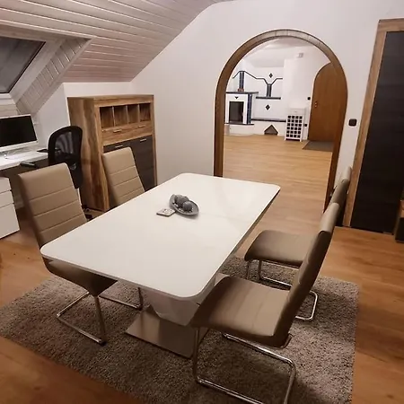 Gemuetliche Wohnung Am Waldrand Thierhaupten Экстерьер фото